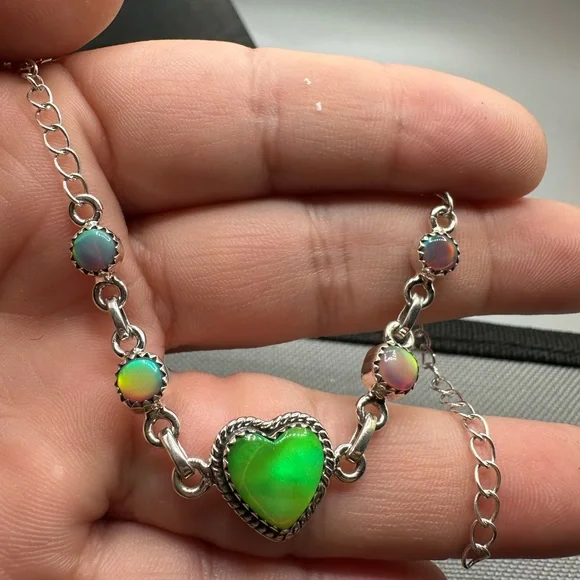 Neon Green Aurora Opal Heart-Shaped Sterling Silver 925 Bracelet Handmade Heart - Picture 3 of 6